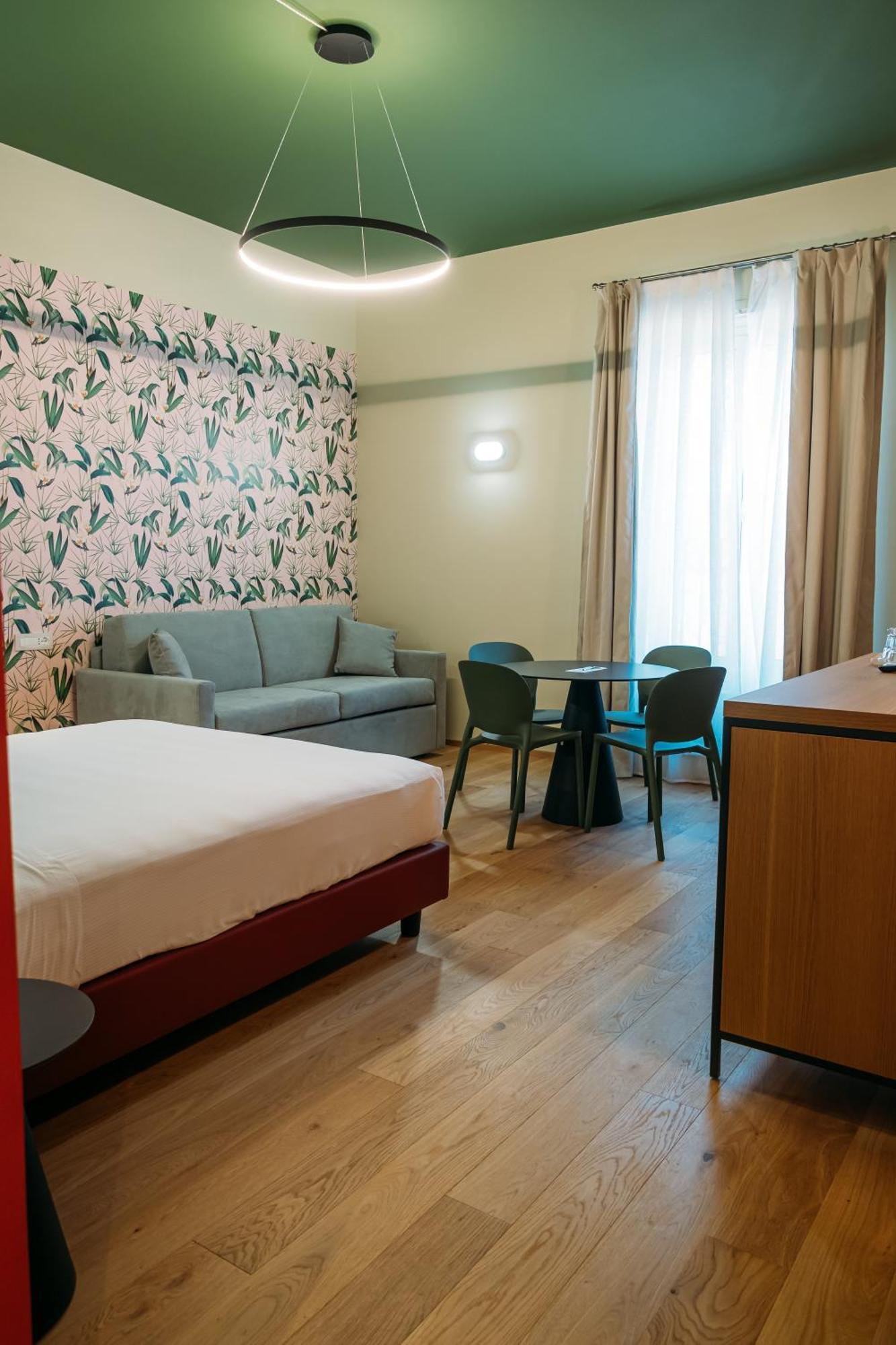 Boutique Centrale Palace Hotel